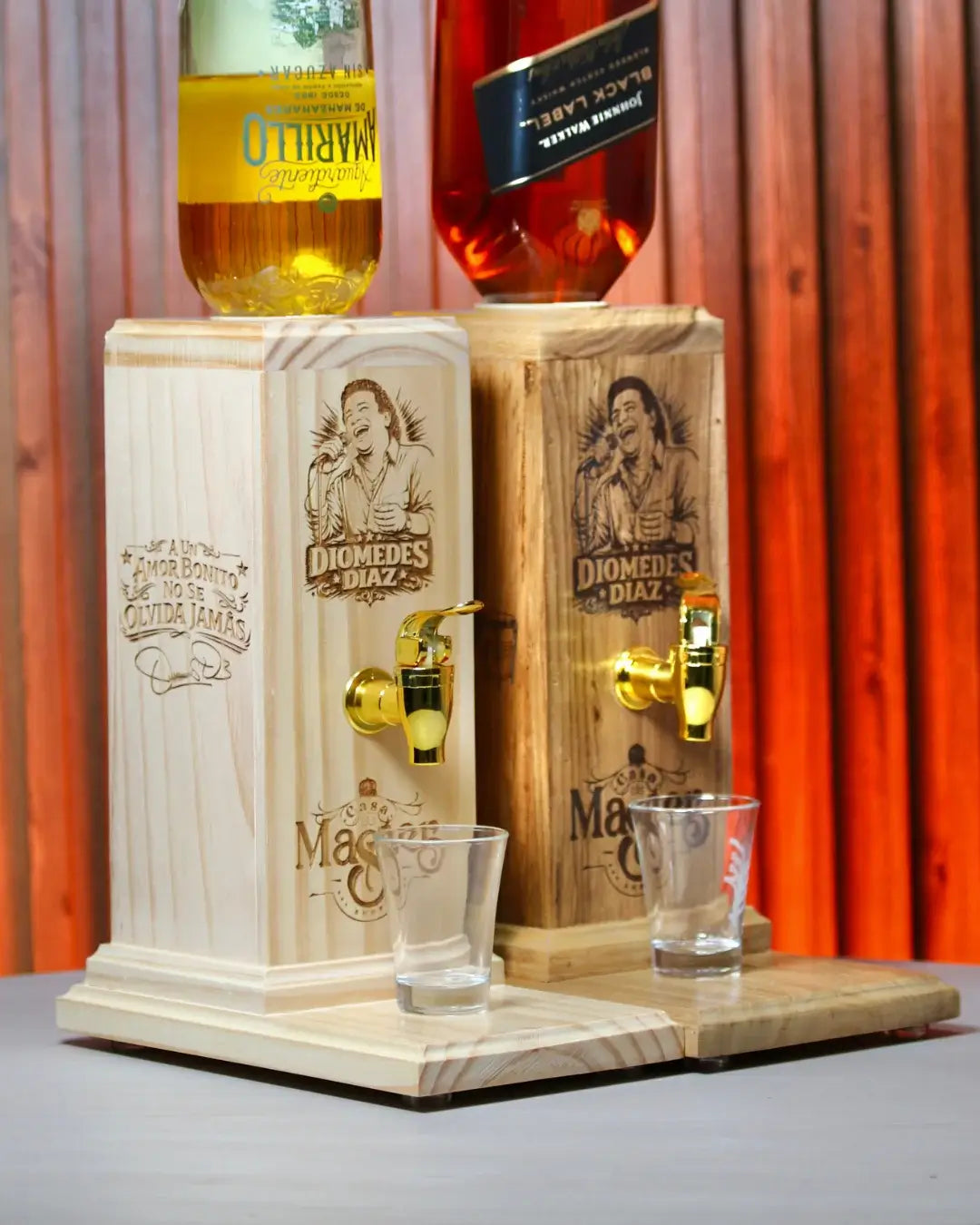 Dispensador de licor tributo cantantes